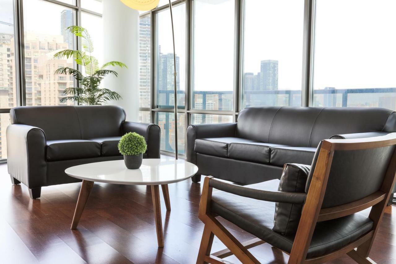 Altitude Suites Bay Street - Holiday Bonus - Free Parking Toronto Exteriör bild