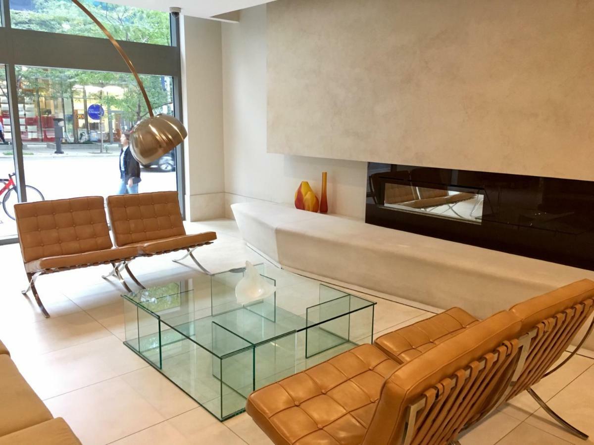 Altitude Suites Bay Street - Holiday Bonus - Free Parking Toronto Exteriör bild
