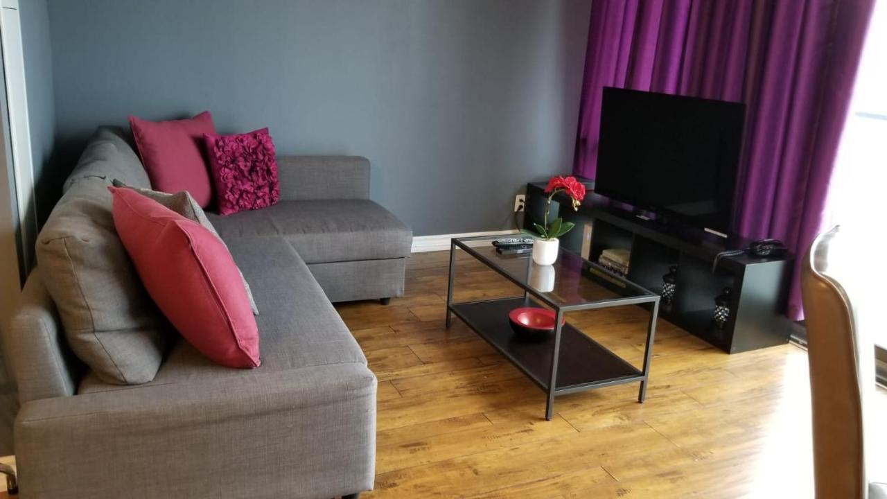 Altitude Suites Bay Street - Holiday Bonus - Free Parking Toronto Exteriör bild